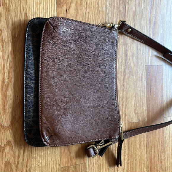 Calvin Klein 2 bags in one! - Picture 6 of 7